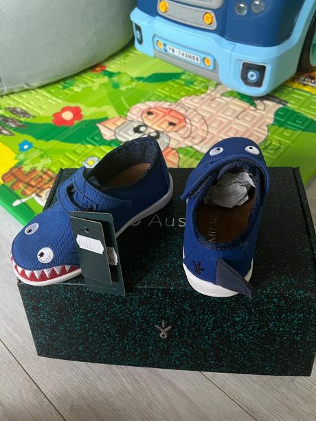 Topánky žralok emu australia, 24