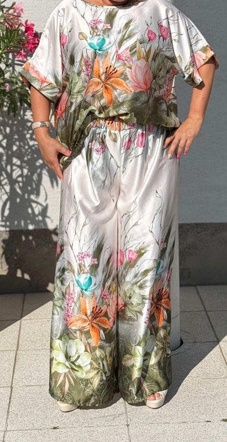 Dvojdielny saténový set, 