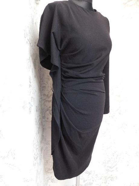 Luxusne pekne šaty, 36