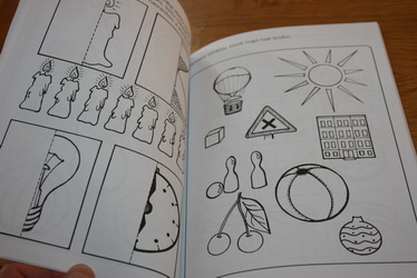 Kniha hier hádaniek a úloh, 