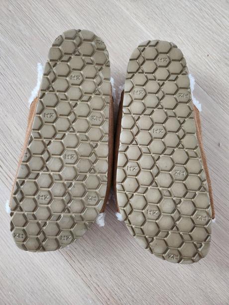 Papuče na zimu, zara,32