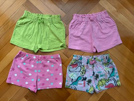 Kratasy 4ks 104-122, next,104