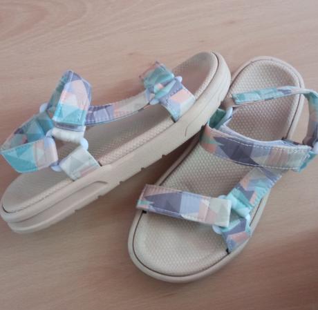 Letné sandálky na suché lepenie číslo 35, 35