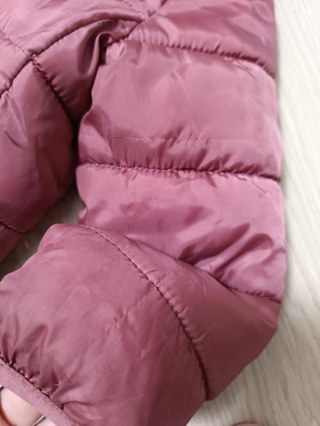 Teplá bunda, sinsay,104