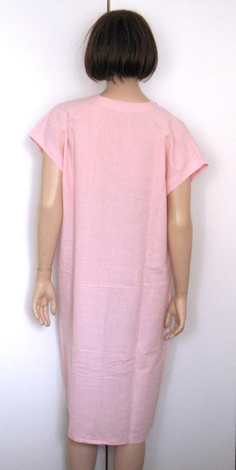 Vyšívaná "ľudová" nočná košeľa,