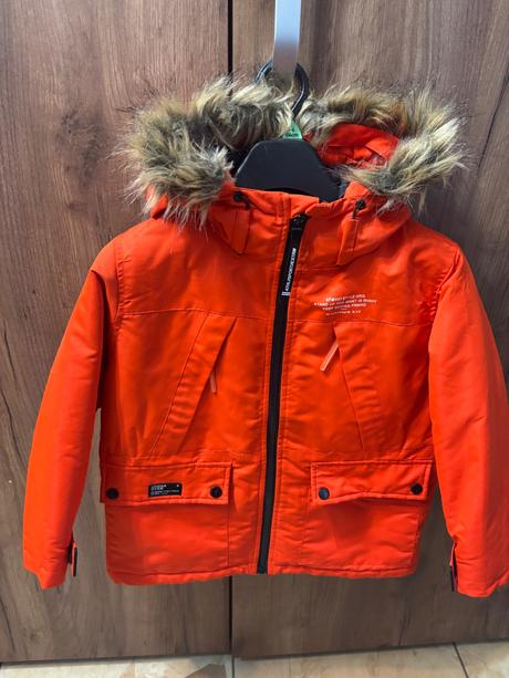 Bunda 122, reserved,122