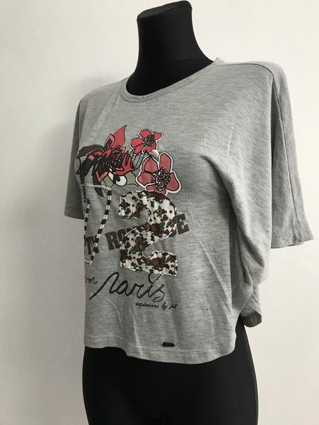 Tričko oversize ako pelerin, s