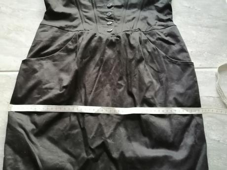 Čierne členité šaty warehouse v40 s kosticami, warehouse,40