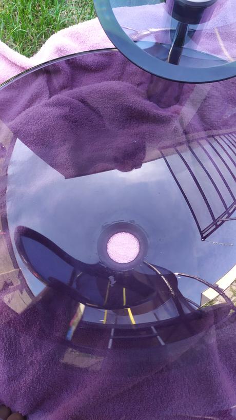 2 ks umývadlo zo skla plus batérie a montážne krúž,