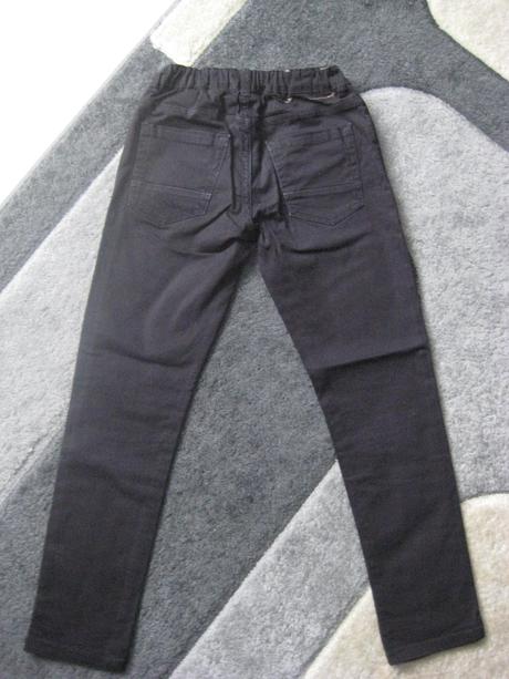 Sýto čierne nohavice, terranova,140