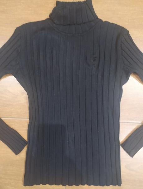 Svetríkovy rolák, reserved,152