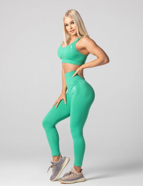 Skvelé bezšvové legíny značky carpatree,pc 61 eur, m