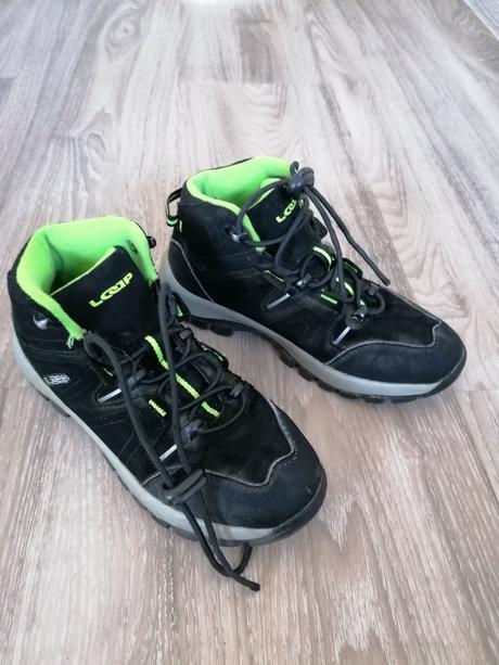 Turistické topanky, 31