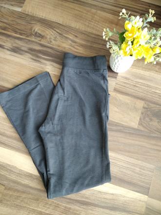 Tepláky, wenice,134