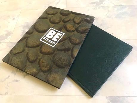 Veľká záznamná kniha a4 linajková,