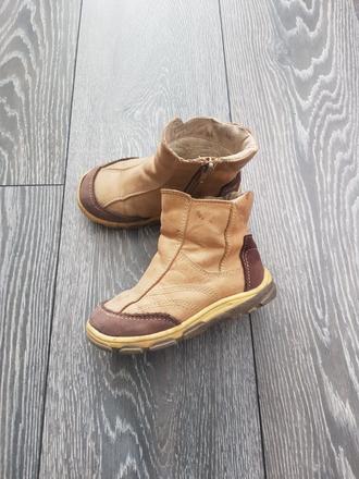 Kozene topanocky, 25