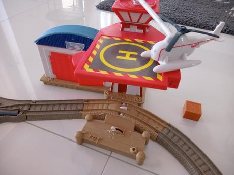 Dráha s heliportom pre vláčiku tomáš a jeho priate, 