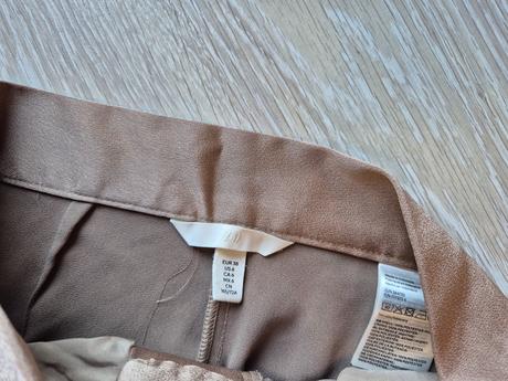 Satenove nohavice, h&m,s