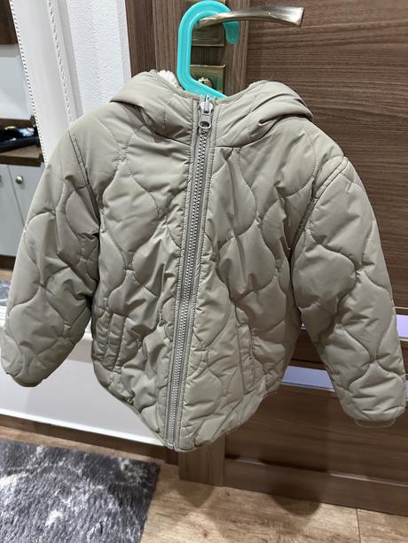 F&f obojstranna bundicka, f&f,122