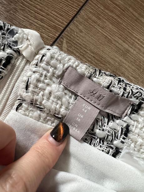 Zimná minisukňa, h&m,xl