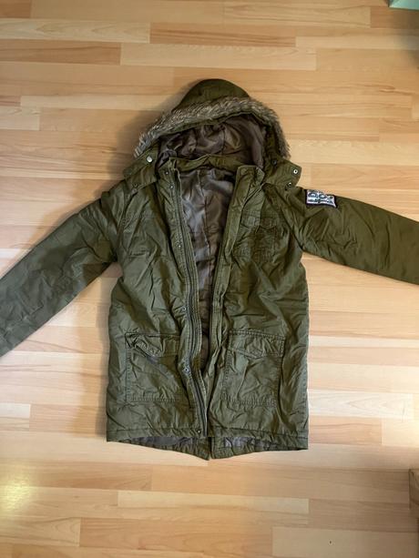 Fesacka zimna vetrovka, alive,164