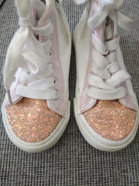 Topánky vd 15cm, reserved,25