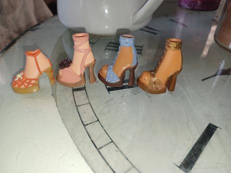 Barbie topanky bez druhej pary,