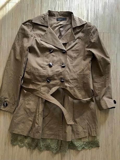 Trenčkot s krajkou, m