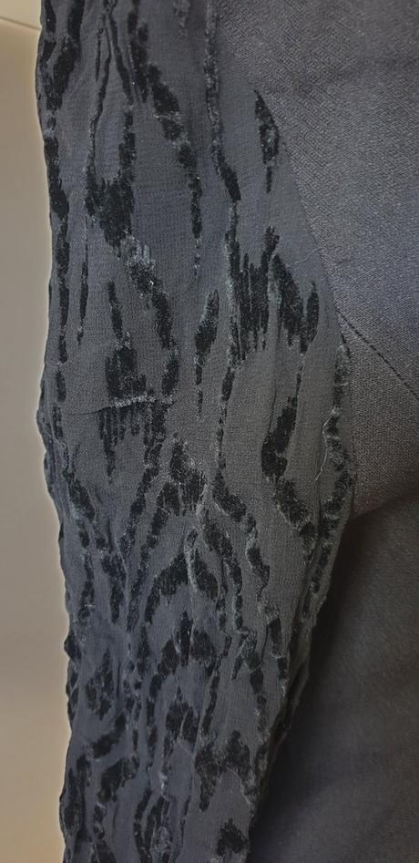 Dlhšie sako č.44, 44