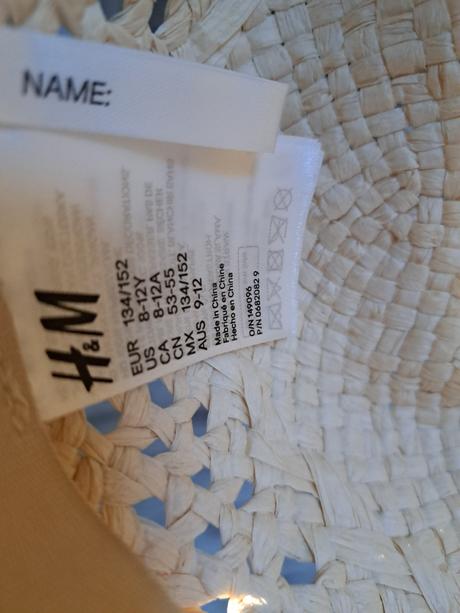2x klobúcik, h&m,134