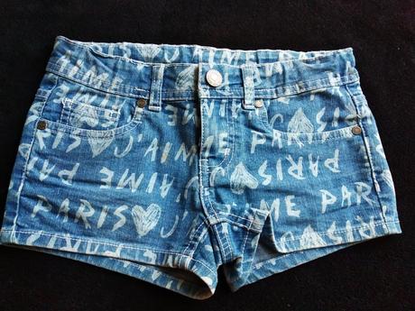 Písmenkové kraťasky, 128