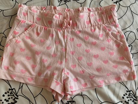 Bavlnené šortky - pyžamko so srdiečkami v. 128, 128