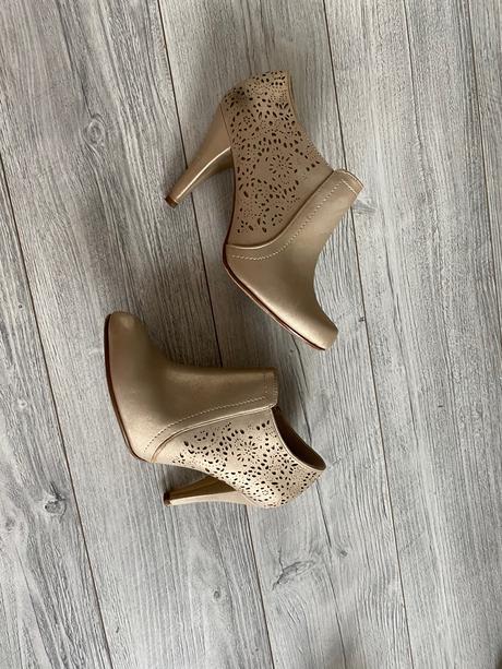 Kotnikove topanky 39, graceland,39