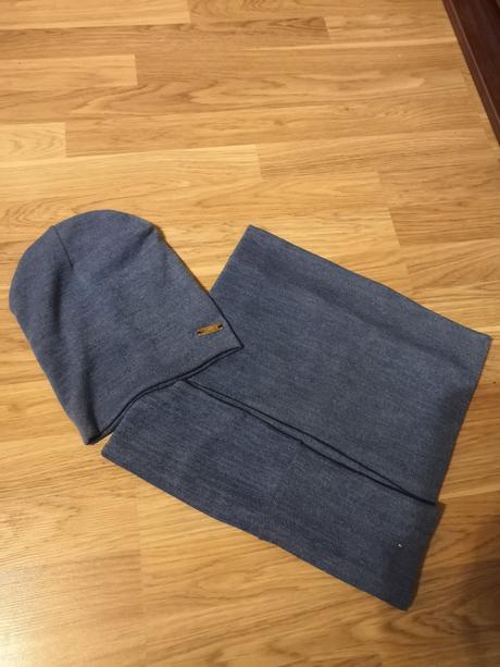 Ciapka a tunel- modry, m