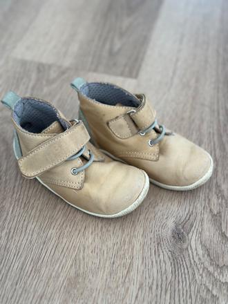 Barefoot topanky, 22