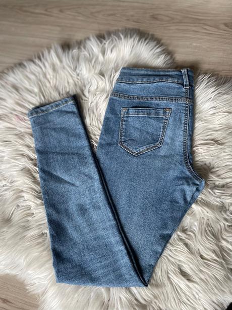 Dievčenské rifle 152, 152