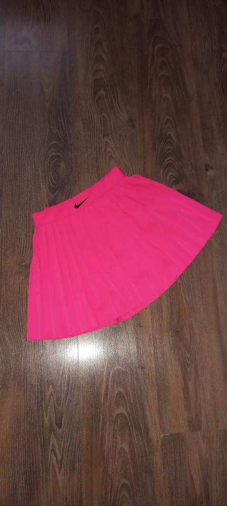 Dievčenská suknicka vel. cca 11 rockov, 140