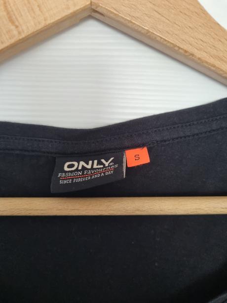 Dámske tričko s, only,s