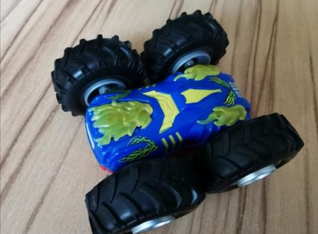 Autíčko dickie toys,