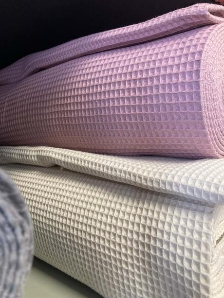 Vaflová bavlna - uteráky-140 x 70 cm, nové, 