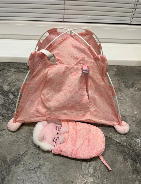 Na na na surprise camping, 