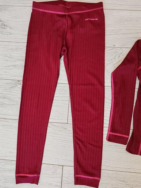 Predám termo oblečenie 128/134, 128