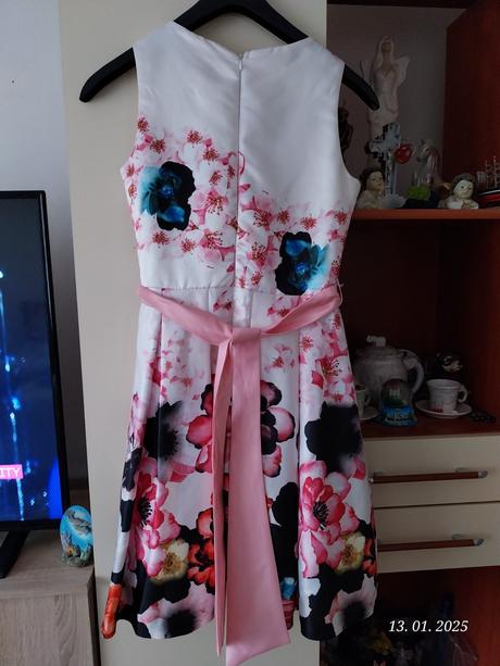 Spoločenske šaty, m