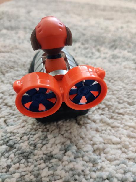 Labkova patrola - vozidlo zuma, 