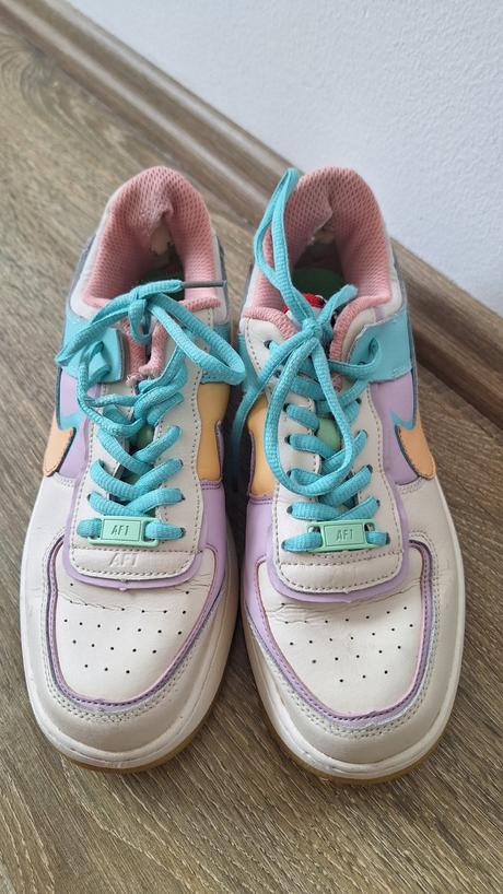 Nike, nike,37