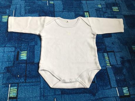 Bledo modré body č.62 s mackom, 62