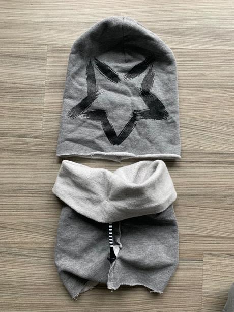 Čiapka a nákrčník, 46