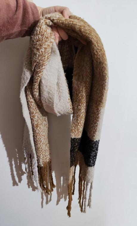 Teplý šál, stradivarius