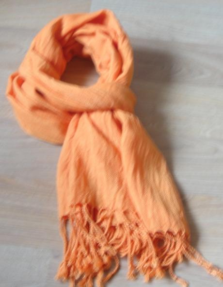 Oranžový jemný šál (150 cm dlhý), 
