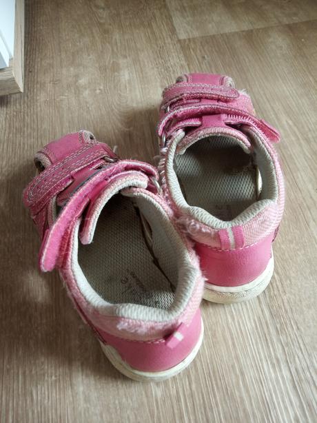 Sportove sandalky, deichmann,25